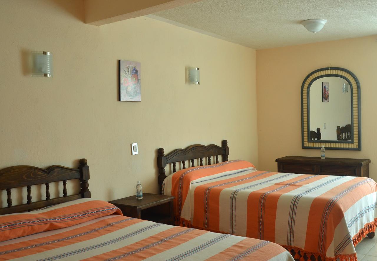 Hotel Restaurante Los Arcos Tlalpujahua de Rayón מראה חיצוני תמונה